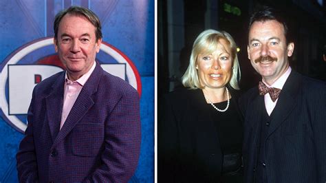 eric knowles teeth|BBC Bargain Hunt star Eric Knowles' life, career and family tragedy.